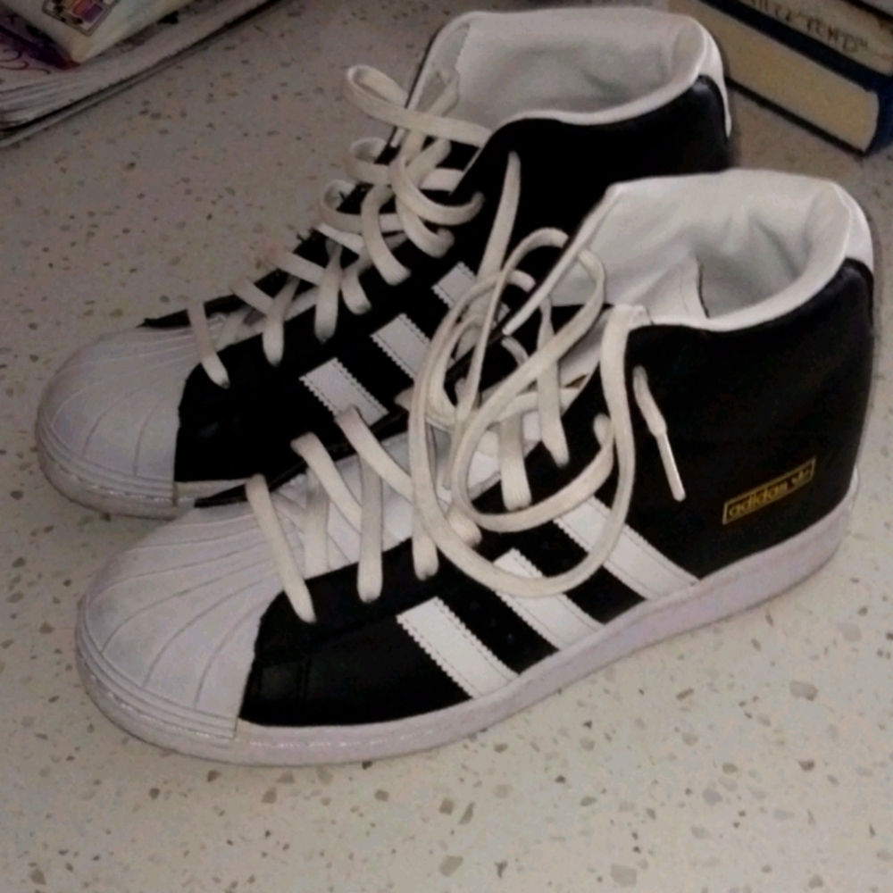 Platform shoes